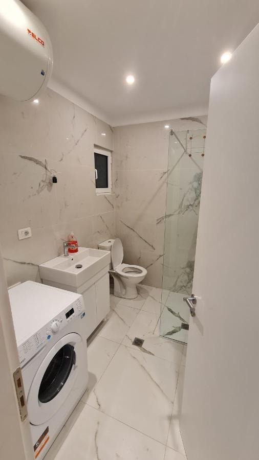 Sea And City View Apartment Sarandë Exterior foto